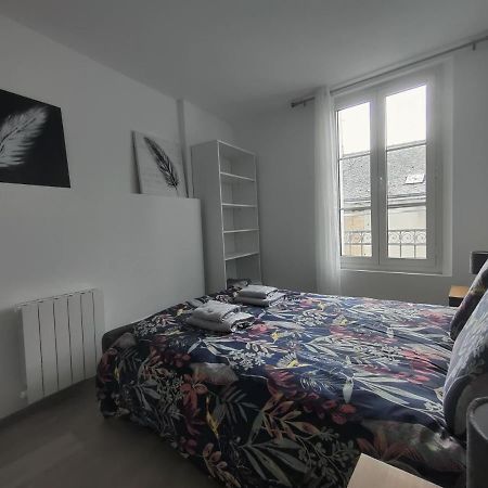 Appartement T3 Plume Hyper Centre D'Ernée Exterior foto